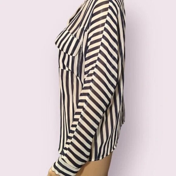 ❤️UmGee Navy Blue Stripe Sheer Business Blouse Large Pockets Oversized Shirt ❤️ - Picture 5 of 6